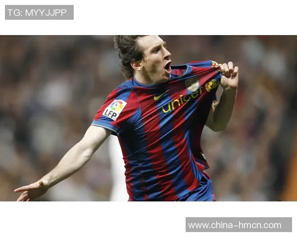 足球明星简化图片大全女球员风采展示与职业生涯回顾